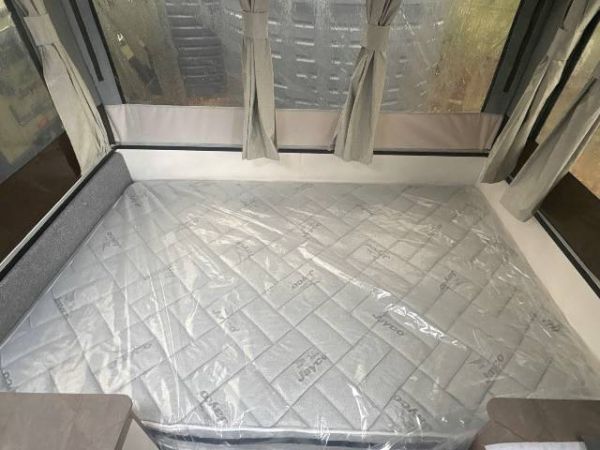 2025 Jayco Penguin Camper Trailer CP-MY25 image