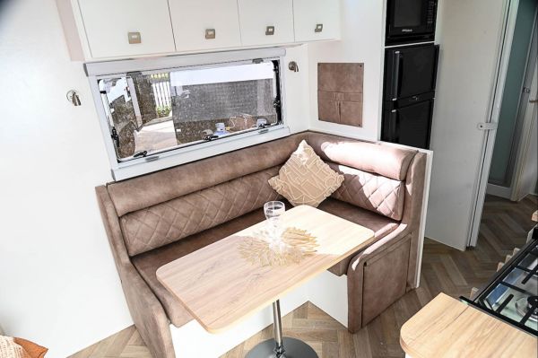 2025 Design RV Forerunner F2-7 Family Caravan image