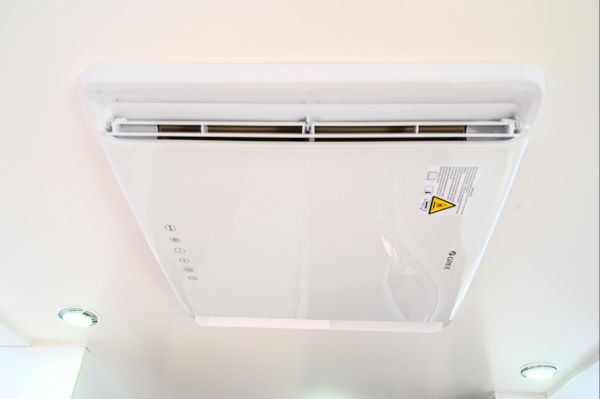 2025 Design RV Forerunner F2-7 Family Caravan image