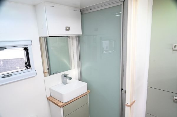 2025 Design RV Forerunner F2-7 Family Caravan image