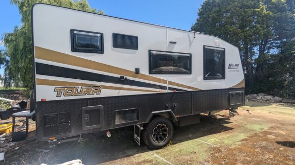 2023 Millard TOURA Full Caravan image