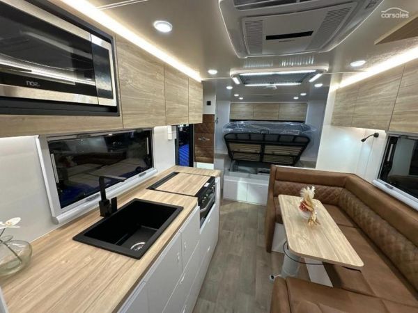 2025 Royal Flair Designer image