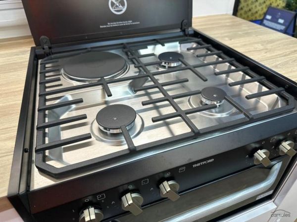 2025 Royal Flair Designer image