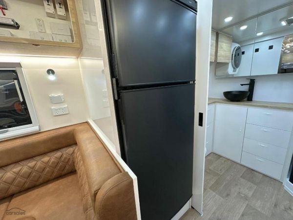 2025 Royal Flair Designer image