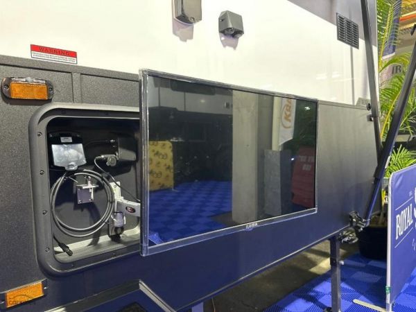 2025 Royal Flair Designer image