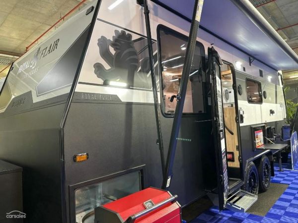 2025 Royal Flair Designer image