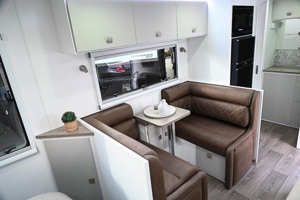 2025 Design RV Forerunner V1.1 Caravan image