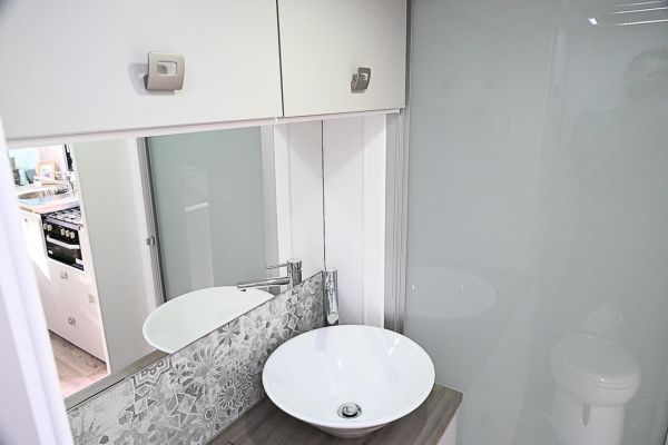 2025 Design RV Forerunner V1.1 Caravan image