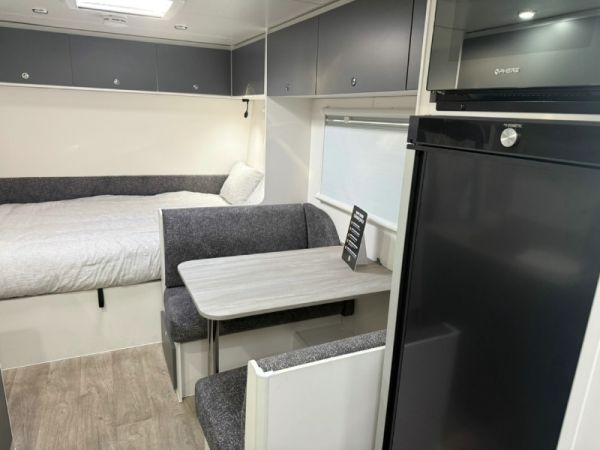 2025 Jayco Starcraft Caravan 19.61-3.BP.SC-MY25 image