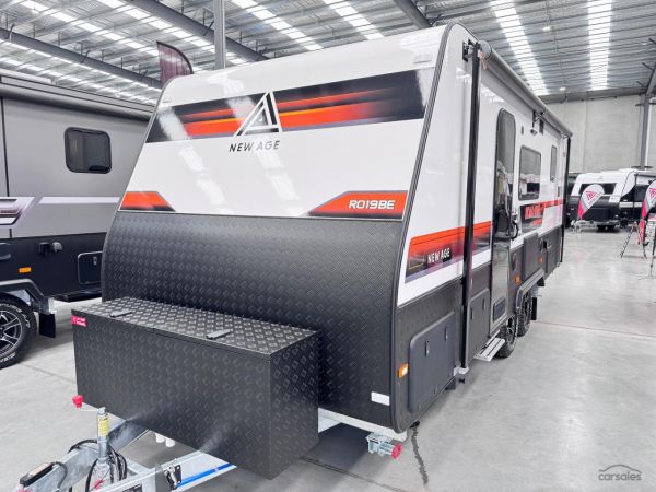 2025 New Age Caravans Road Owl 19ft 3 Bunk MY25 image