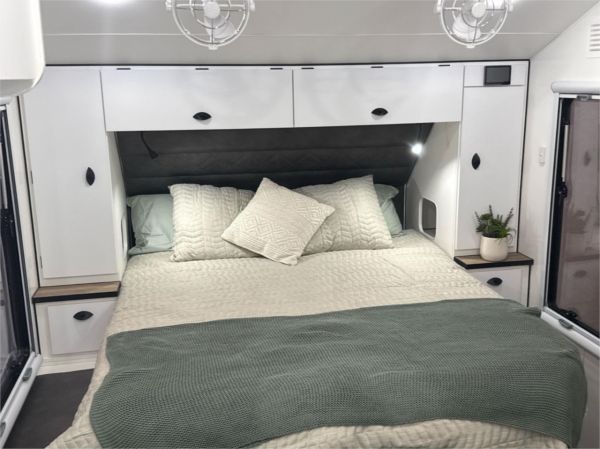 2025 Van Cruiser Caravans Wild Mountain Cat HTO Caravan image