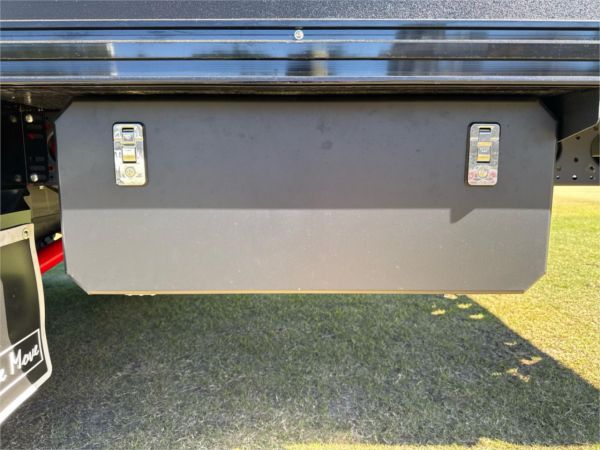 2025 On The Move Caravans Adventure 6.3F Black Edition Caravan image