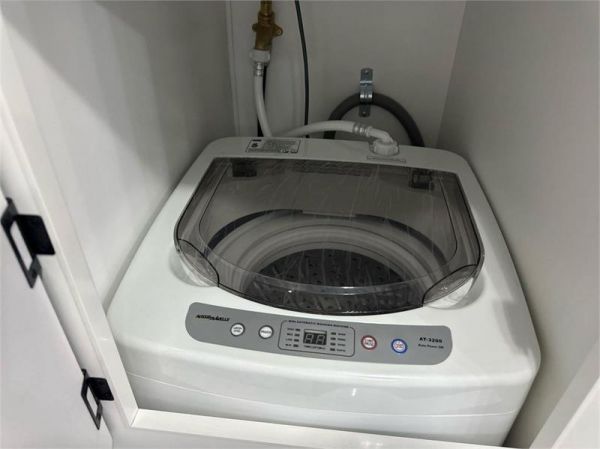 2025 Van Cruiser Caravans X Machine Grande Caravan image