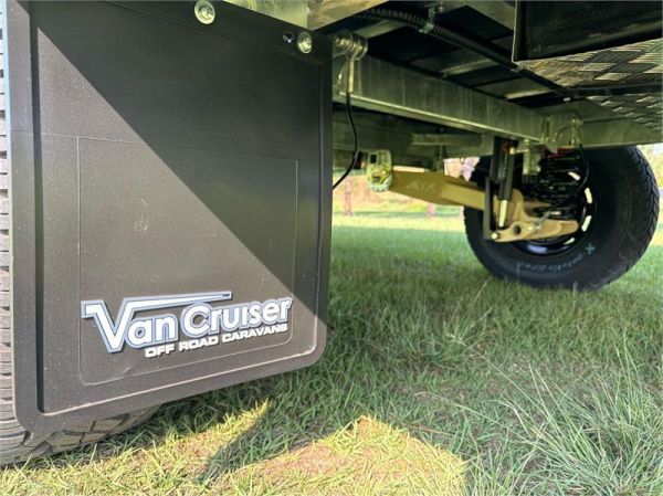 2025 Van Cruiser Caravans X Machine Grande Caravan image