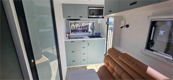 2025 On The Move Caravans Traxx Off-Road 16' Caravan image