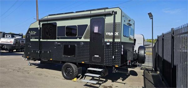 2025 On The Move Caravans Traxx Off-Road 16' Caravan image