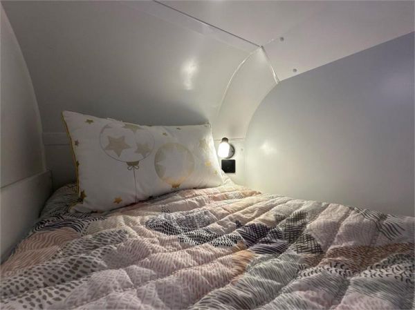 2025 On The Move Caravans Infinity 6.3F Caravan image