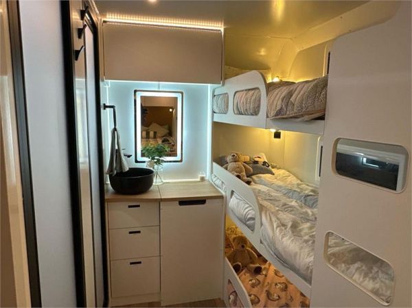 2025 On The Move Caravans Infinity 6.3F Caravan image