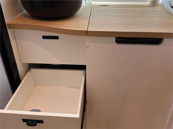 2025 On The Move Caravans Infinity 6.3F Caravan image