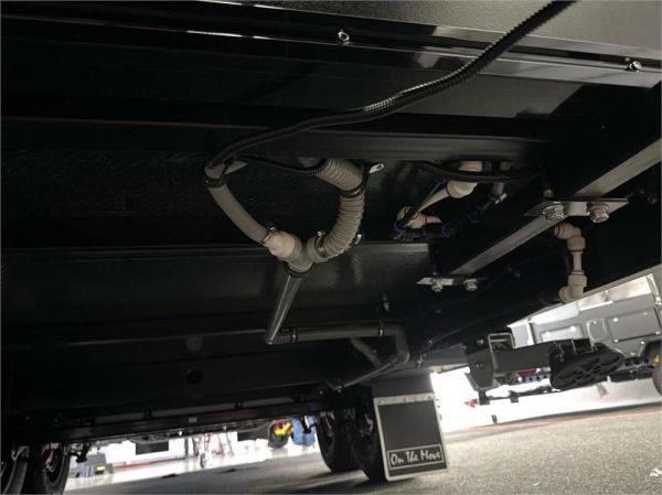 2025 On The Move Caravans Infinity 6.3F Caravan image