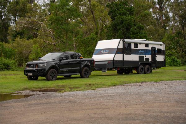 2025 On The Move Caravans Infinity 7.2 Caravan image