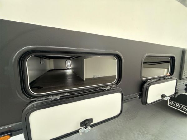 2025 On The Move Caravans Storm 7.2 Caravan image