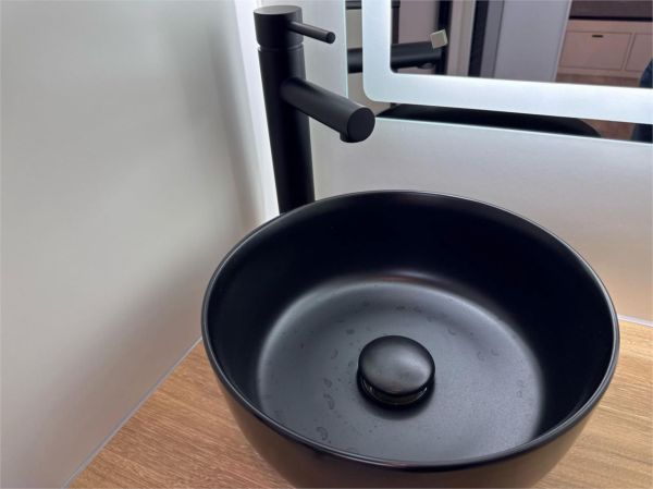 2025 On The Move Caravans Adventure 5.7F Caravan image