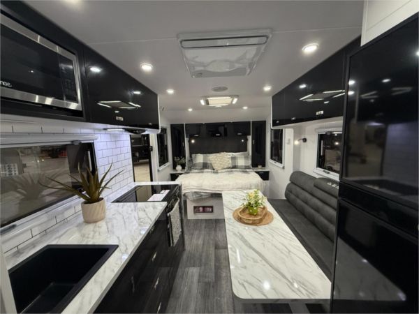 2025 On The Move Caravans Traxx Tourer 20'6 Wide Bunks Caravan image