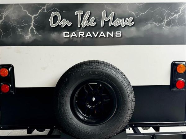 2025 On The Move Caravans Storm 5.5 Caravan image