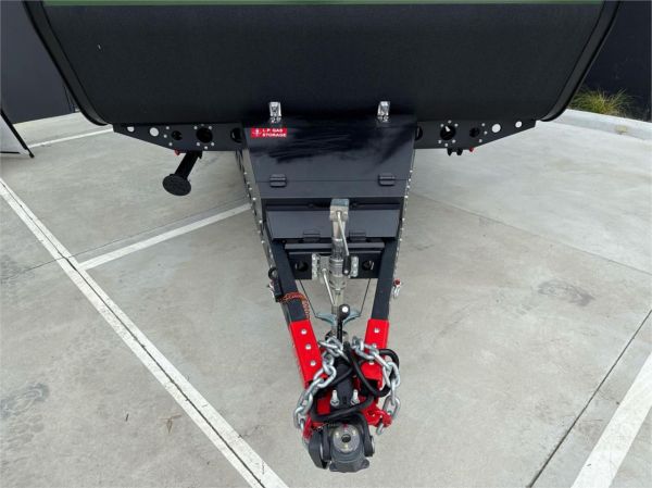 2025 On The Move Caravans Crossfire 4.7 Caravan image