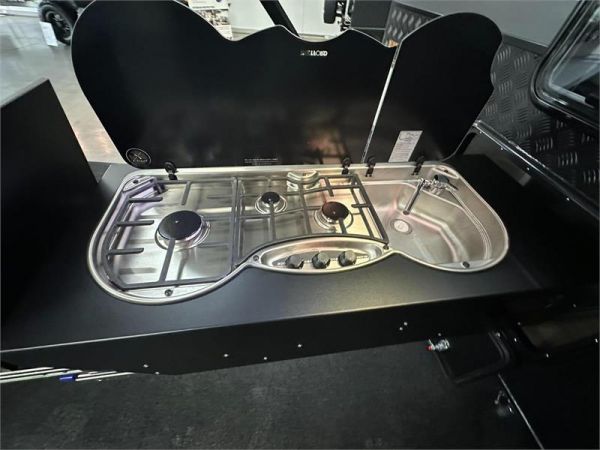 2025 Van Cruiser Caravans Fury Rd HTO 16'10 Caravan image