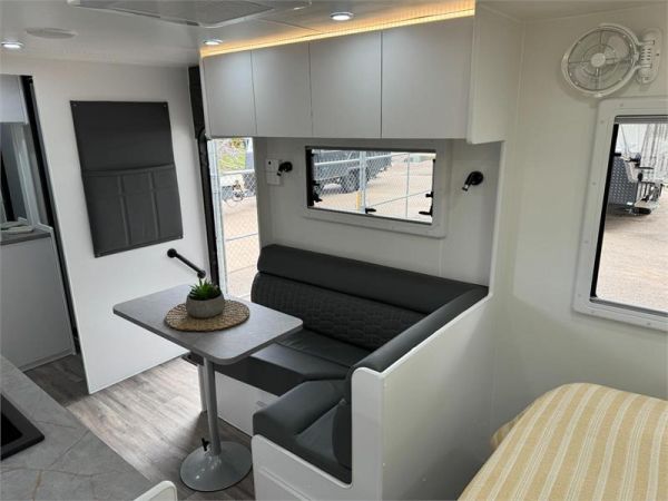 2025 Network RV Caravans Terrain Tuff 17'6 Rear Door Caravan image