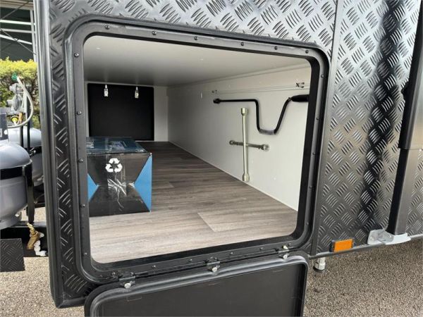 2025 Network RV Caravans Terrain Tuff 17'6 Rear Door Caravan image