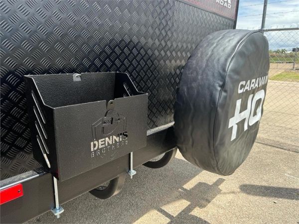 2025 On The Move Caravans Traxx Off-Road 17' Centre Door Caravan image