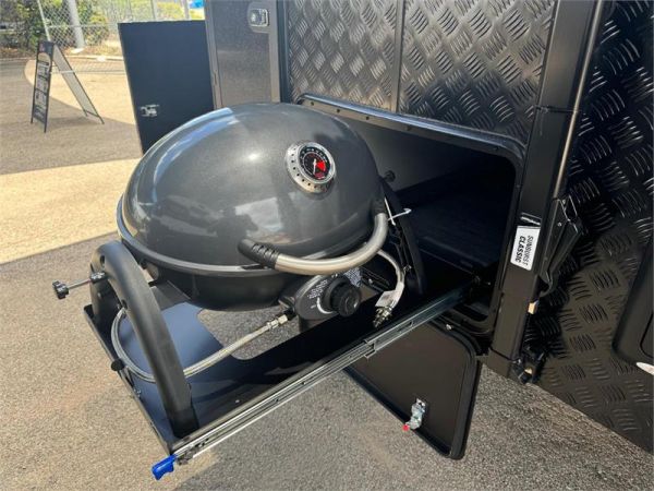 2025 On The Move Caravans Traxx Off-Road 17' Centre Door Caravan image