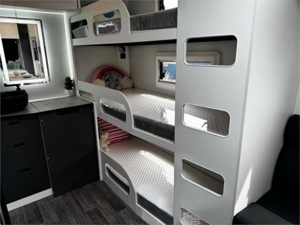 2025 On The Move Caravans Infinity 6.3F Caravan image