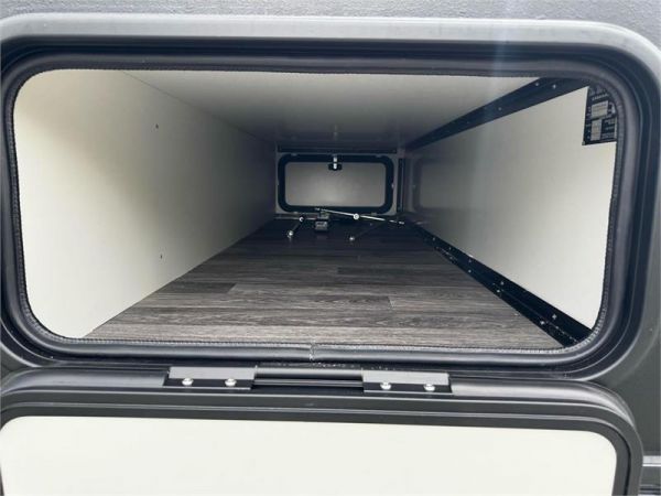 2025 On The Move Caravans Infinity 6.3F Caravan image