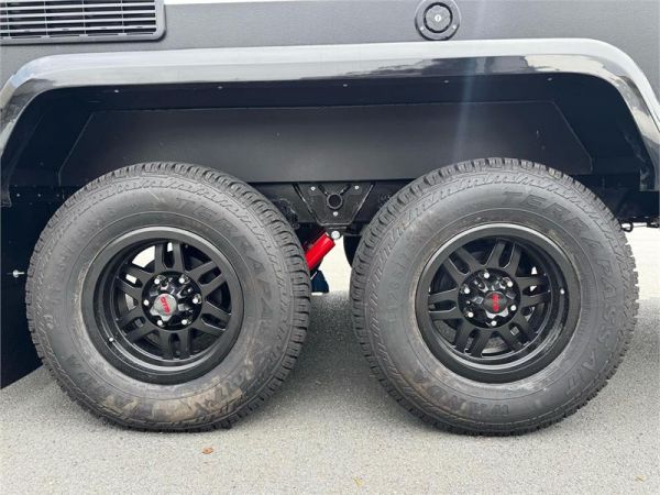 2025 On The Move Caravans Infinity 6.3F Caravan image