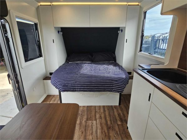 2025 On The Move Caravans Infinity 6.3F Caravan image