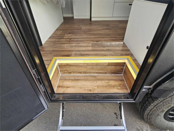 2025 On The Move Caravans Infinity 6.3F Caravan image