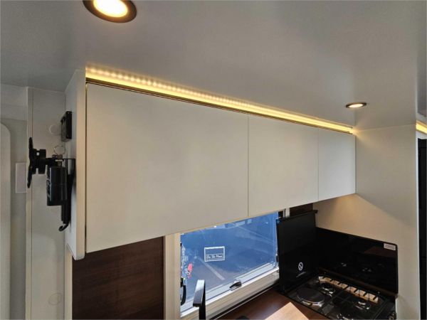 2025 On The Move Caravans Infinity 6.3F Caravan image