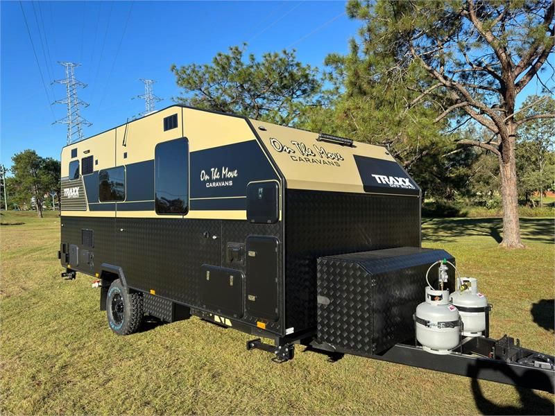 Image for 2025 On The Move Caravans Traxx Off-Road 17' Front Door Caravan 13