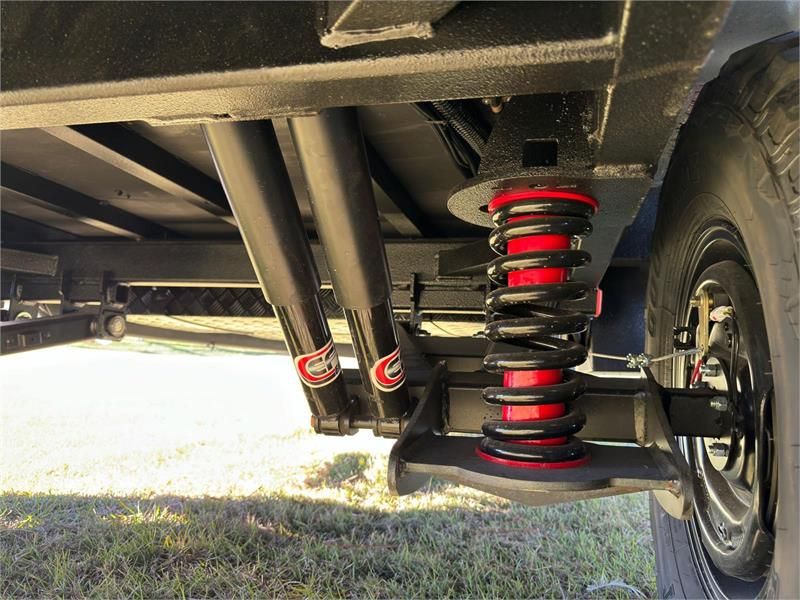 Image for 2025 On The Move Caravans Traxx Off-Road 17' Front Door Caravan 22