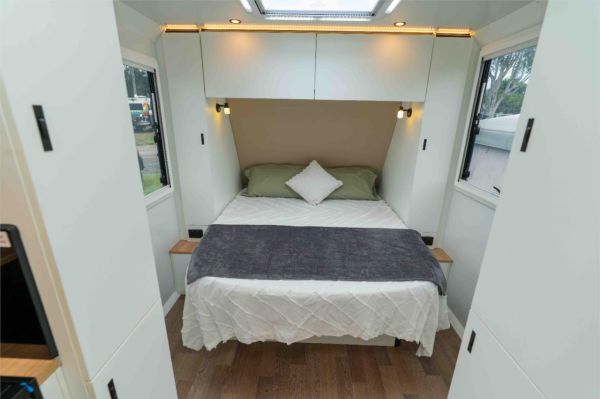 2025 On The Move Caravans Infinity 6.3 Caravan image