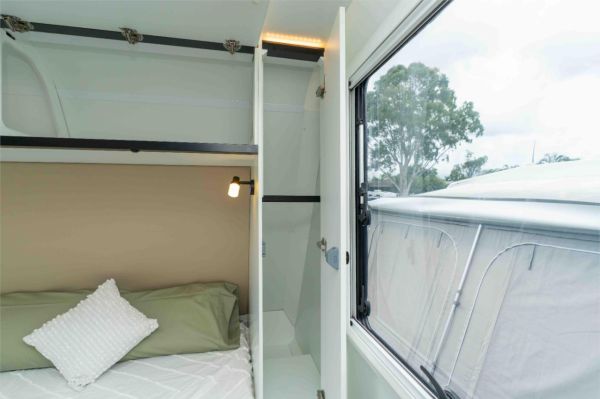 2025 On The Move Caravans Infinity 6.3 Caravan image