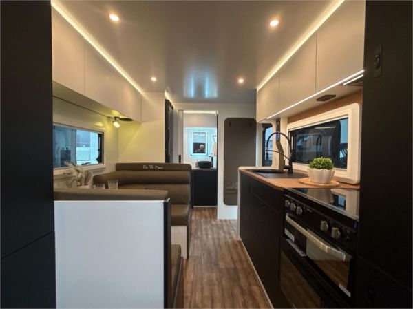 2025 On The Move Caravans Storm 6.3 Caravan image