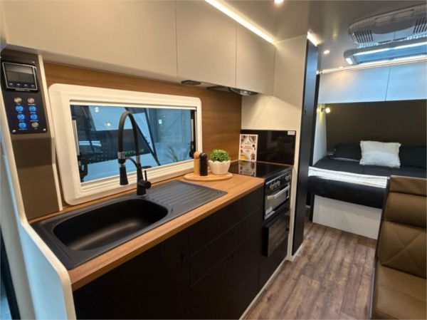 2025 On The Move Caravans Storm 6.3 Caravan image