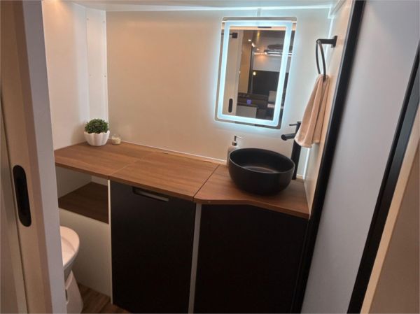 2025 On The Move Caravans Storm 6.3 Caravan image