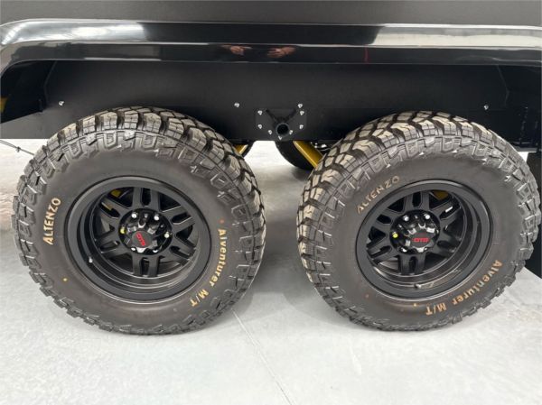 2025 On The Move Caravans Storm 6.3 Caravan image