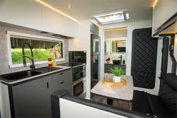 2025 On The Move Caravans Adventure 5.5 Caravan image